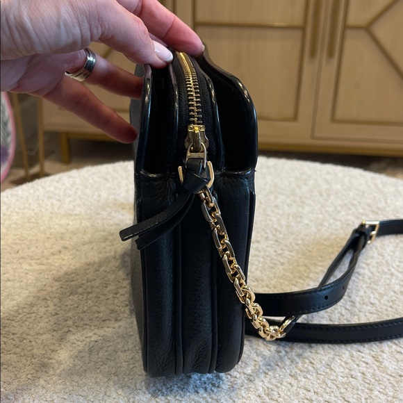 Tory Burch Black Pebbled Leather Crossbody - Picture 5 of 9